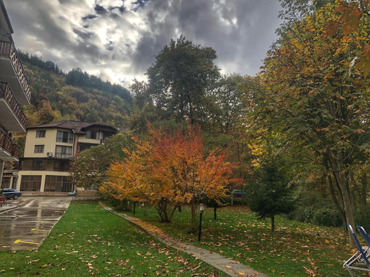 Family Hotel Delta Ogneanovo Exterior foto